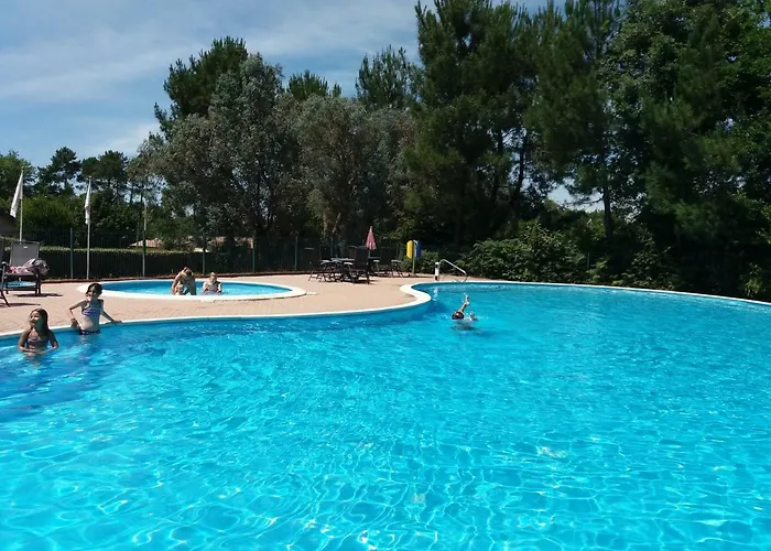 Village Ocelandes Nyaraló *